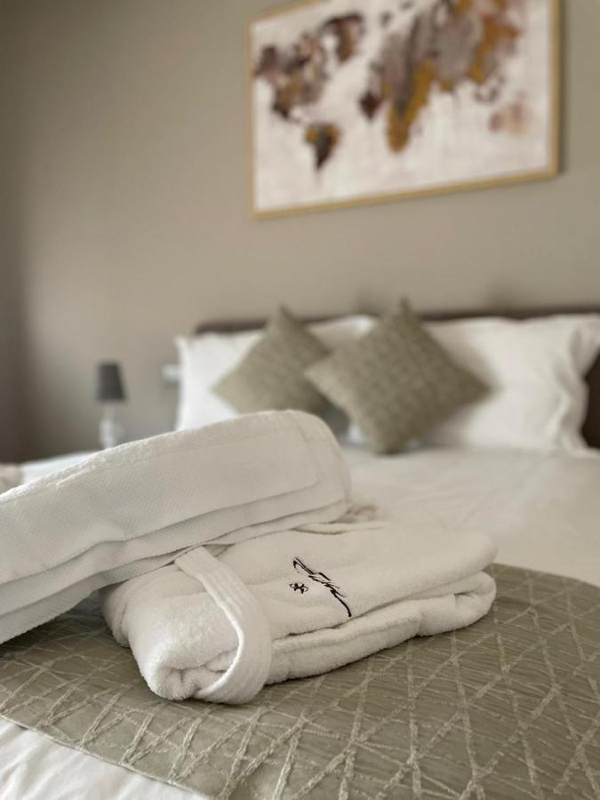 Notti O' Tunn Luxury Rooms In Centro Geraci Siculo Dış mekan fotoğraf