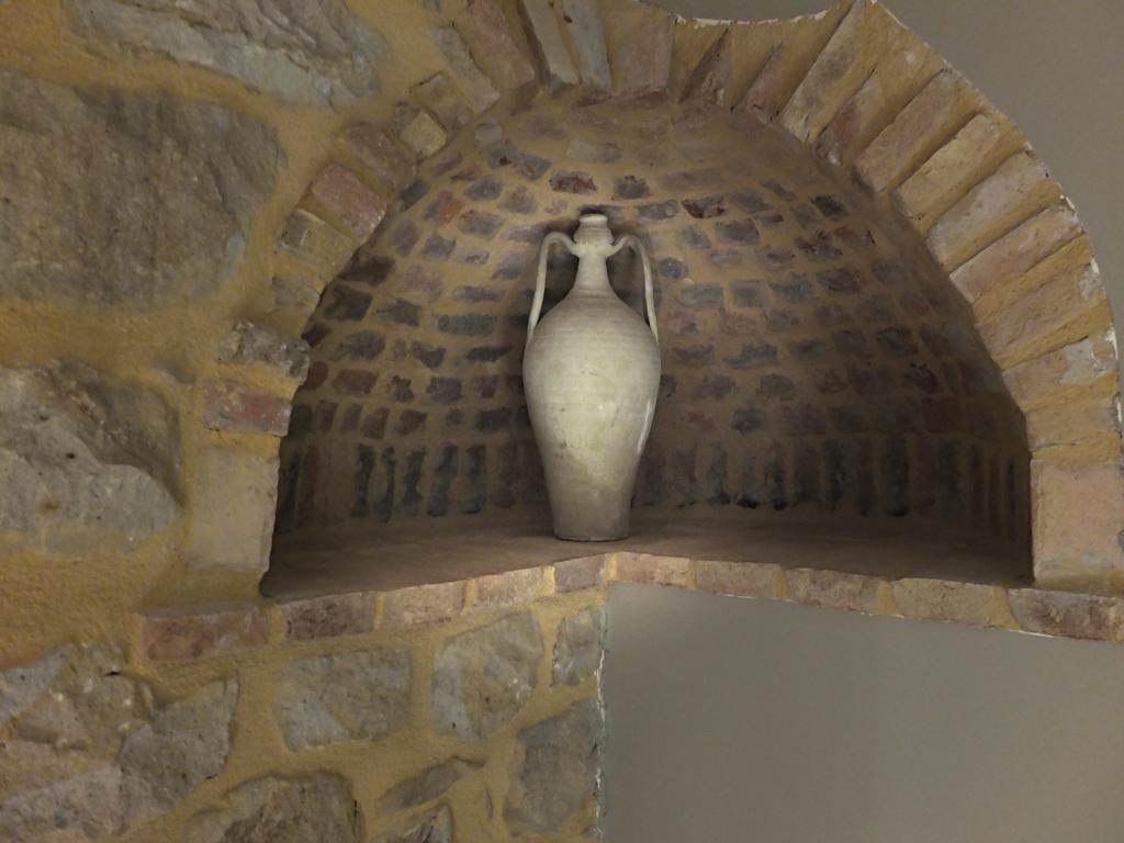 Notti O' Tunn Luxury Rooms In Centro Geraci Siculo Dış mekan fotoğraf